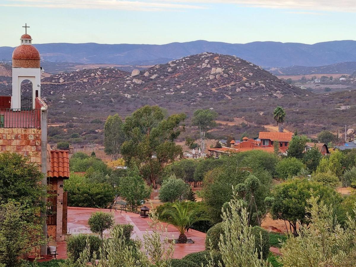Viña Calabria Bed and Breakfast Valle de Guadalupe Exterior foto