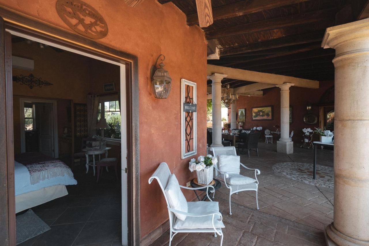 Viña Calabria Bed and Breakfast Valle de Guadalupe Exterior foto